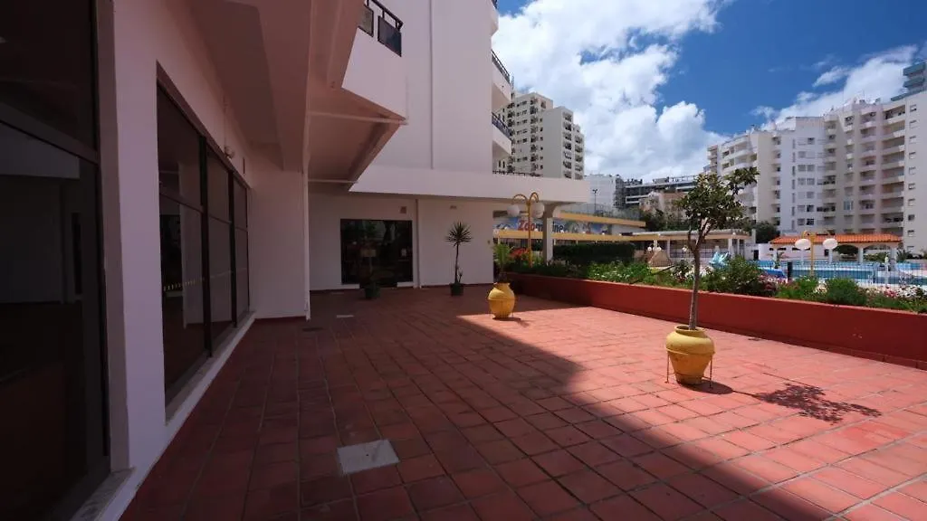 Apartmán Praia Da Rocha, 300 M From Beach, Heart Of Social And Night Life Portimão 0*,  Portugalsko